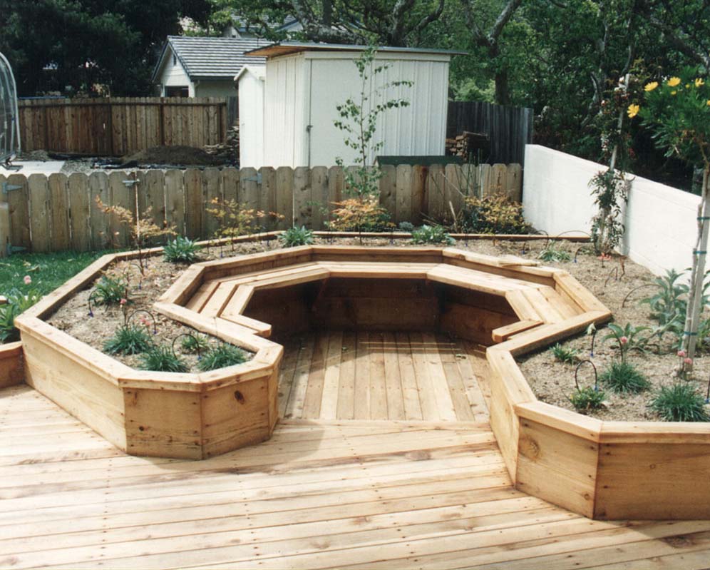 Rounded Wood Bench