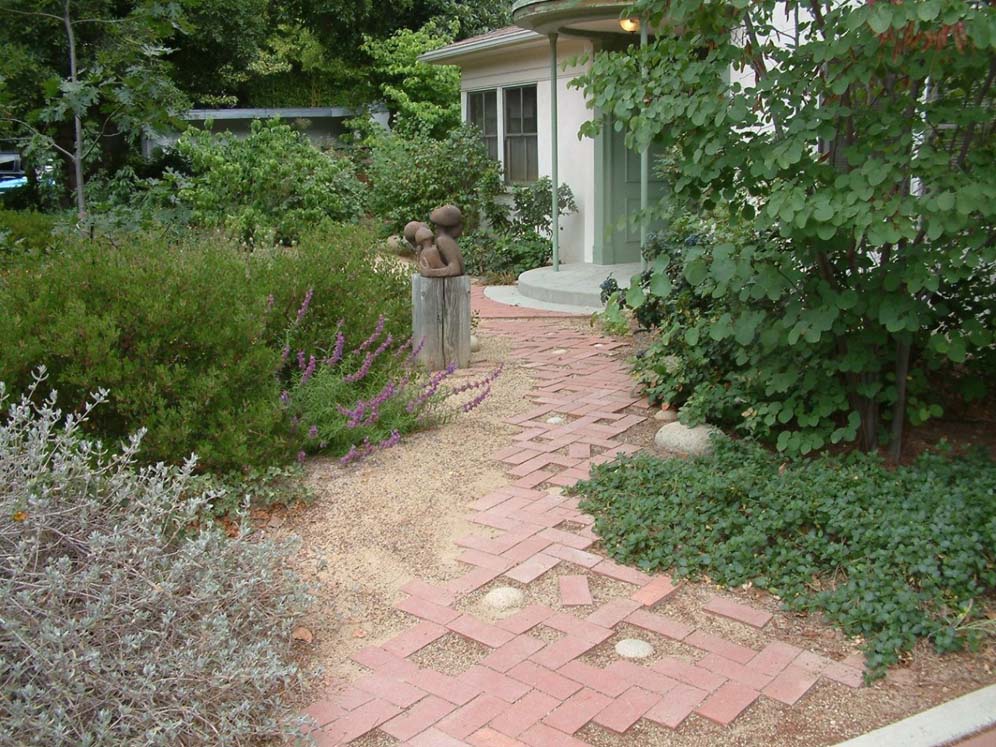 Clever Path and Statuary