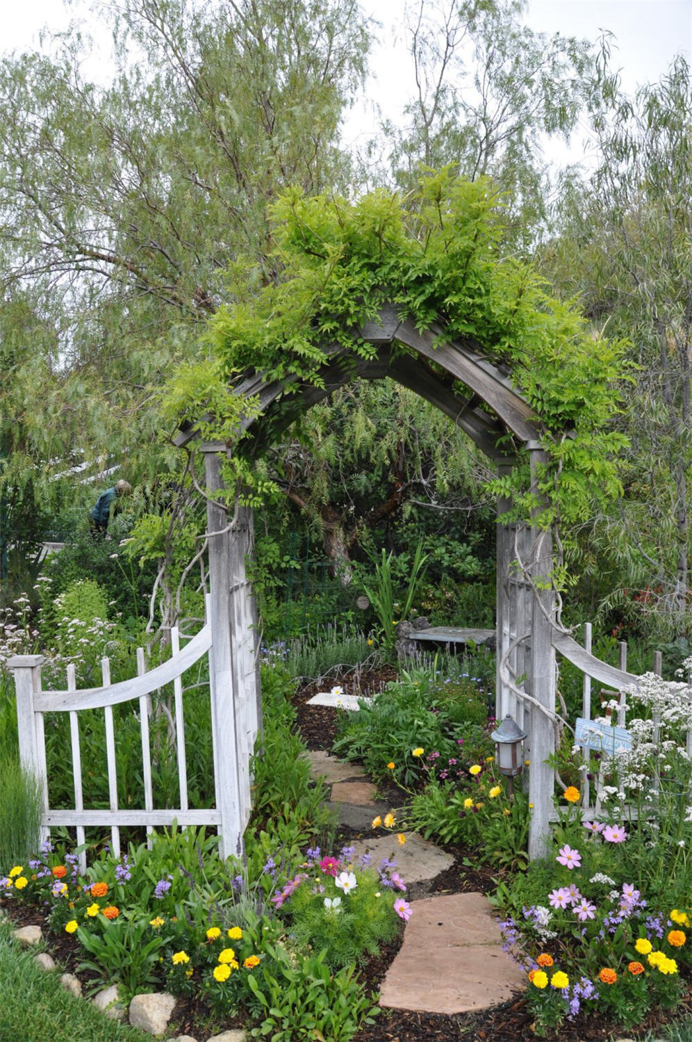 Portal to Country Living